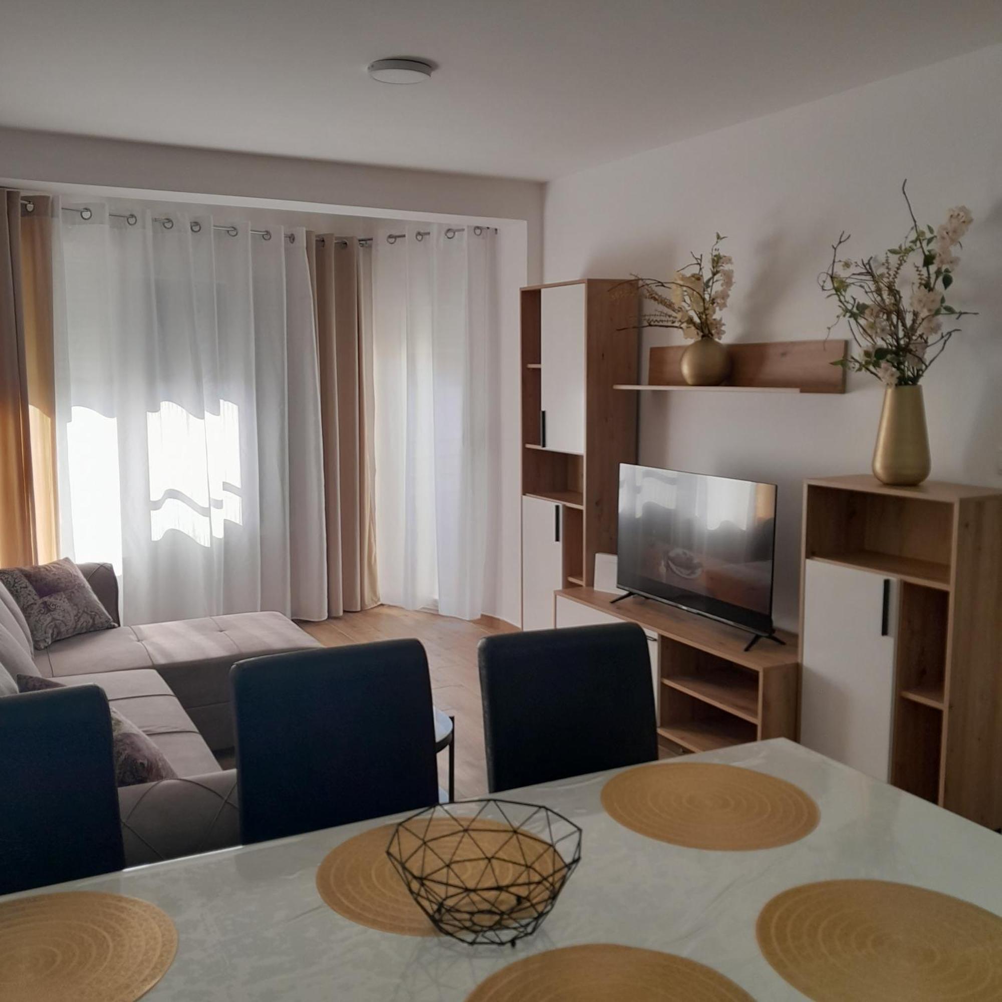Spa Koncept-Apartmani Veliko Gradiste Bagian luar foto