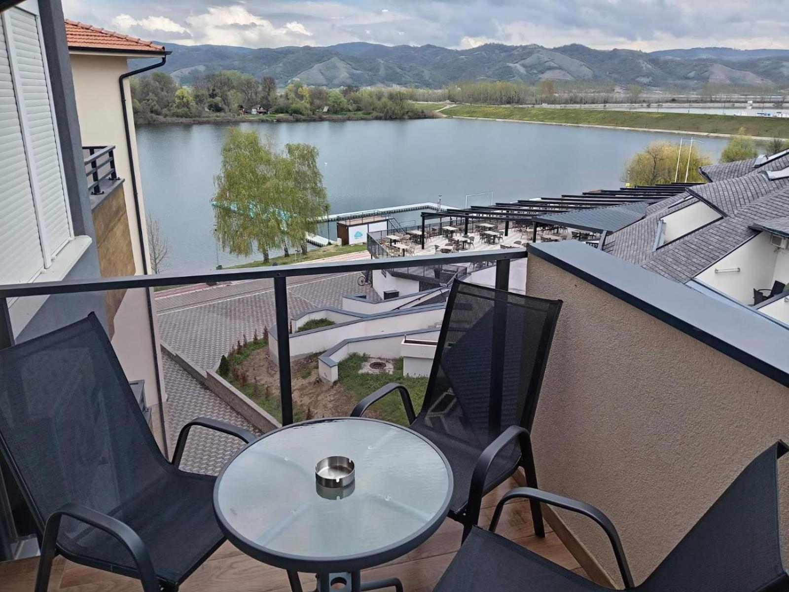 Spa Koncept-Apartmani Veliko Gradiste Bagian luar foto